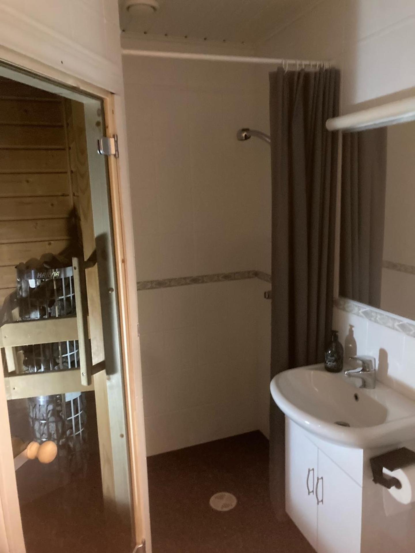 Mukava Saunallinen Kaksio Omalla Sisaeaenkaeynnillae Ja Ilmaisella Autopaikalla Kuopio Exterior foto